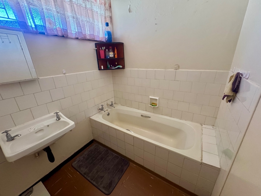  Bedroom Property for Sale in Ellaton North West